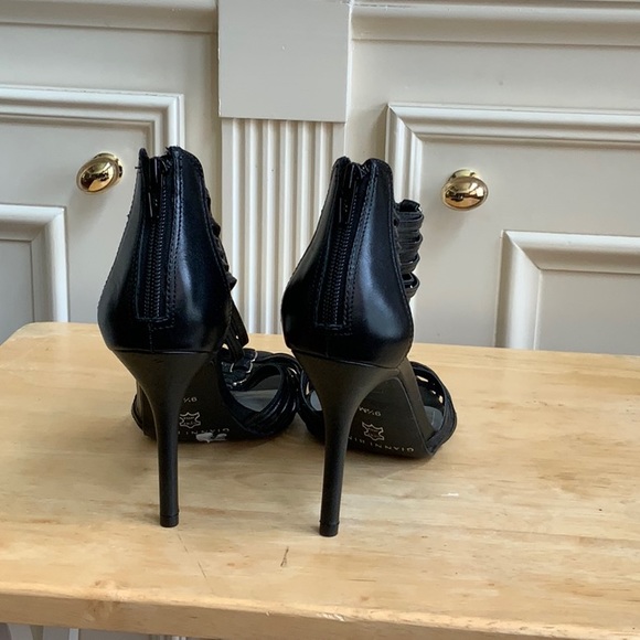 Shoes - Picture 2 of 3